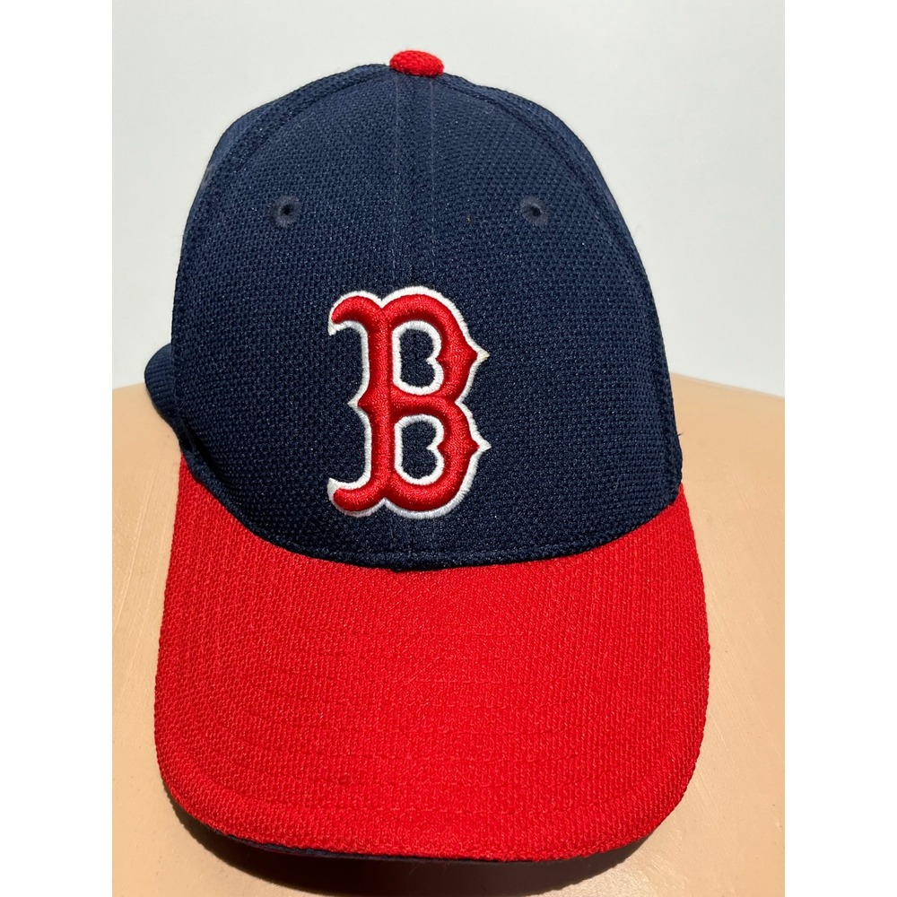 New Era 39THIRTY Boston Red Sox Hat Navy Red Stretch Fit Small Medium MLB Cap